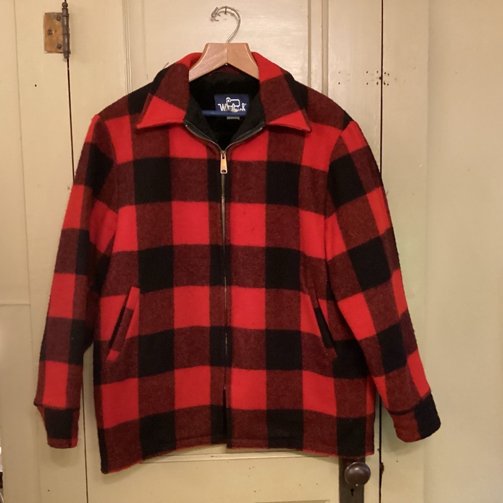 Vintage Woolrich Buffalo plaid Sherpa lined jacket men’s size Large made in USA